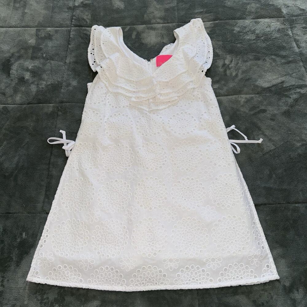 NWT Lilly Pulitzer Emiline Romper Size 2 Resort White Circle Bloom Eyelet NEW